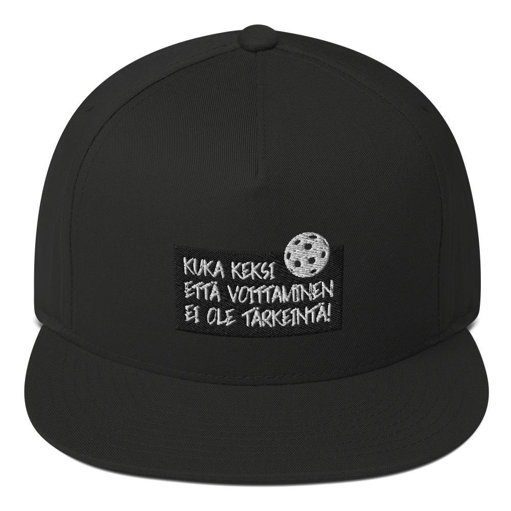 Kuka keksi säbä snapback -lippalakki - FourFan