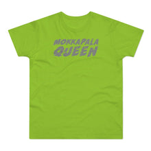 Load image into Gallery viewer, Mokkapala Queen t-paita unisex - FourFan
