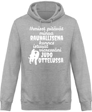 Load image into Gallery viewer, Rauhallisena kunnes Judo huppari unisex - FourFan
