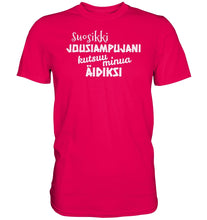 Load image into Gallery viewer, Suosikkijousiampujani kutsuu äidiksi t-paita unisex - Premium Shirt - FourFan
