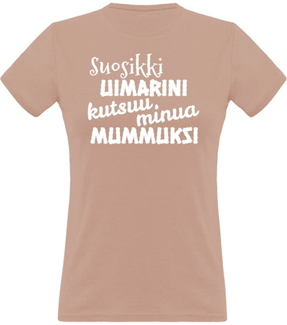 Suosikkiuimarini mummuksi klassinen t-paita - FourFan