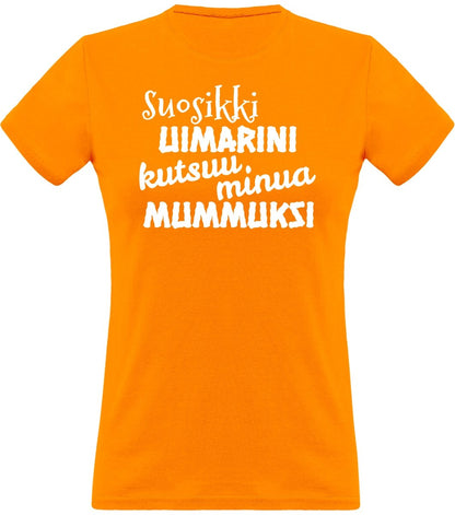 Suosikkiuimarini mummuksi klassinen t-paita - FourFan