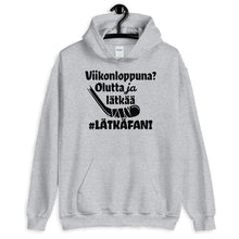 Lataa kuva Galleria-katseluun, Viikonloppuna? #lätkäfani huppari unisex - FourFan
